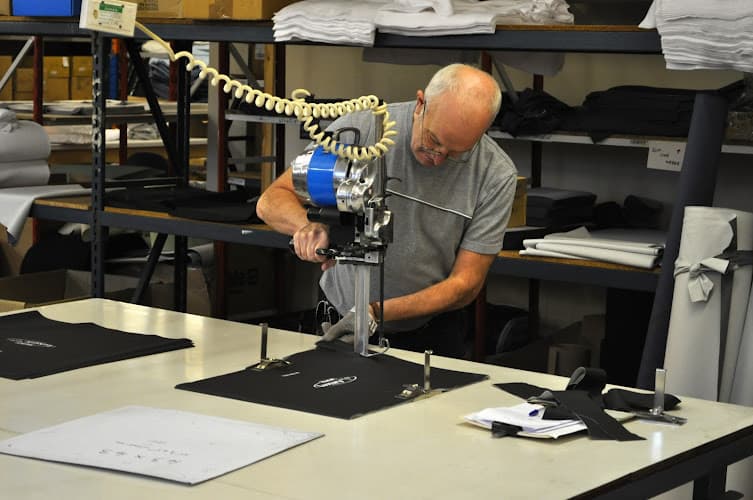 Business listing image