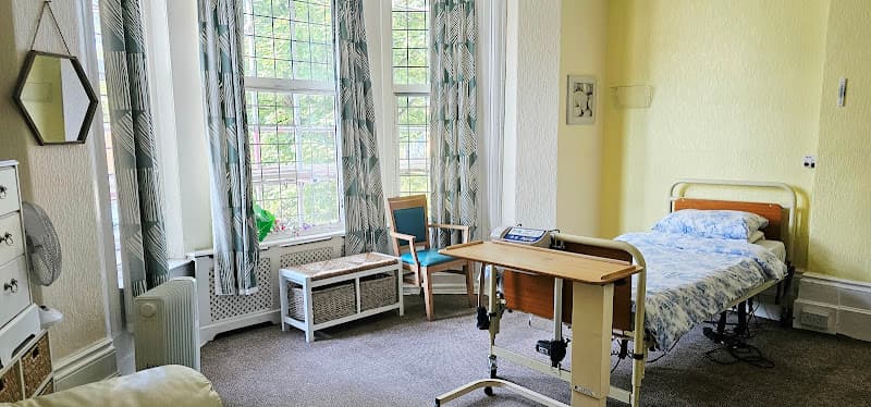 Business listing image