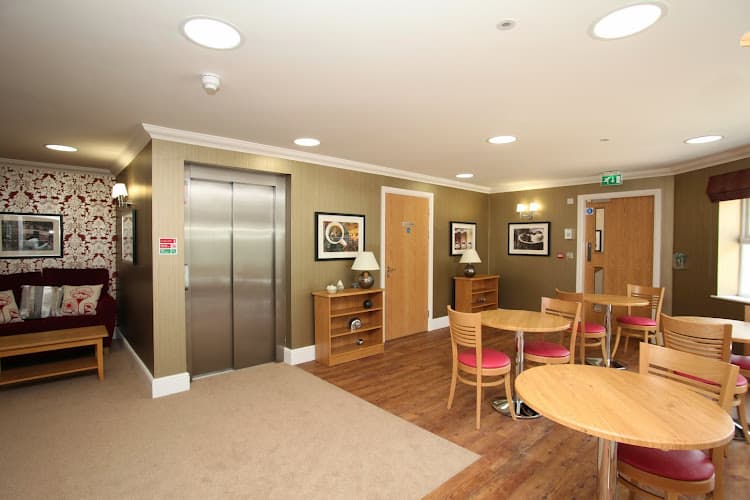 Business listing image