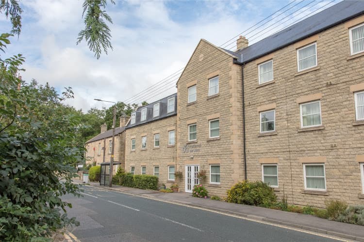 Business listing image