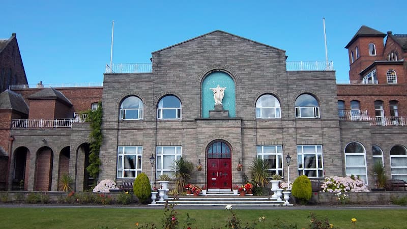 Business listing image