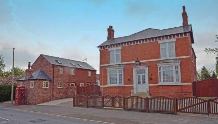 Business listing image