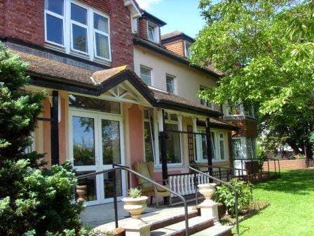 Business listing image