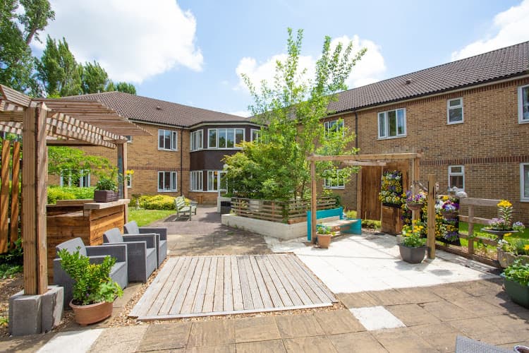 Business listing image