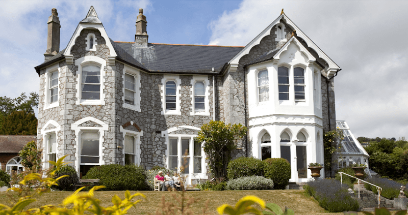 Business listing image