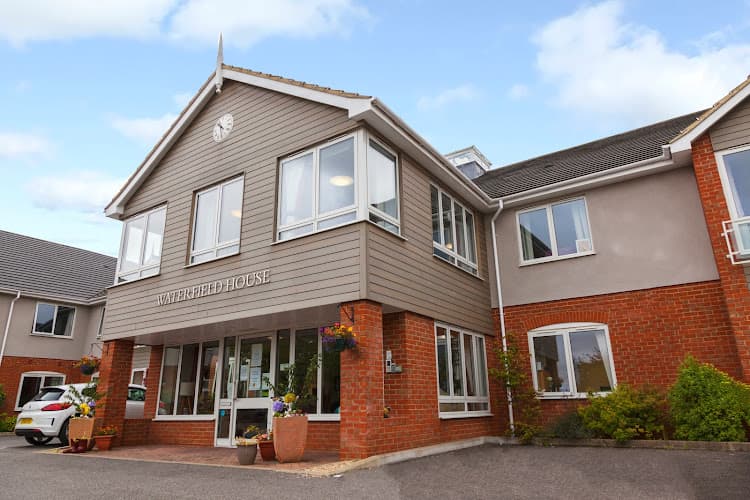 Business listing image