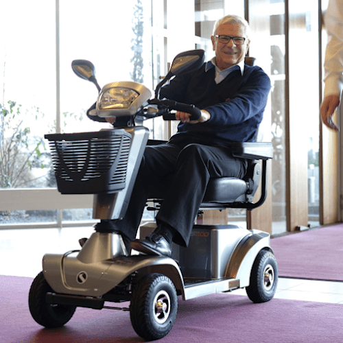 Business listing image