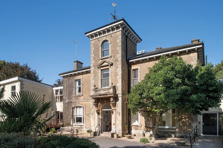 Business listing image