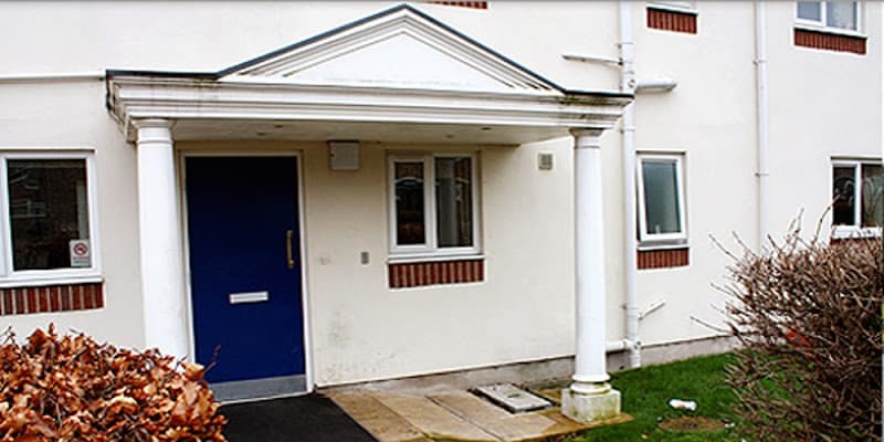 Business listing image