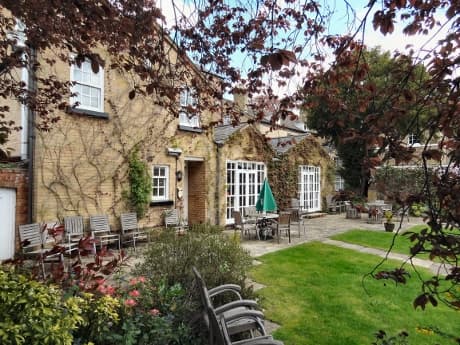 Business listing image