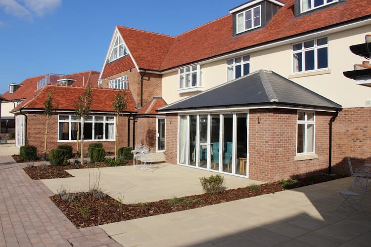 Business listing image