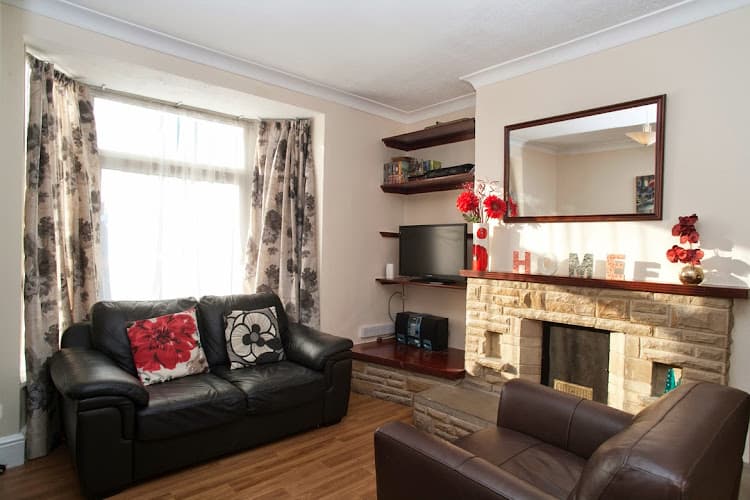 Business listing image