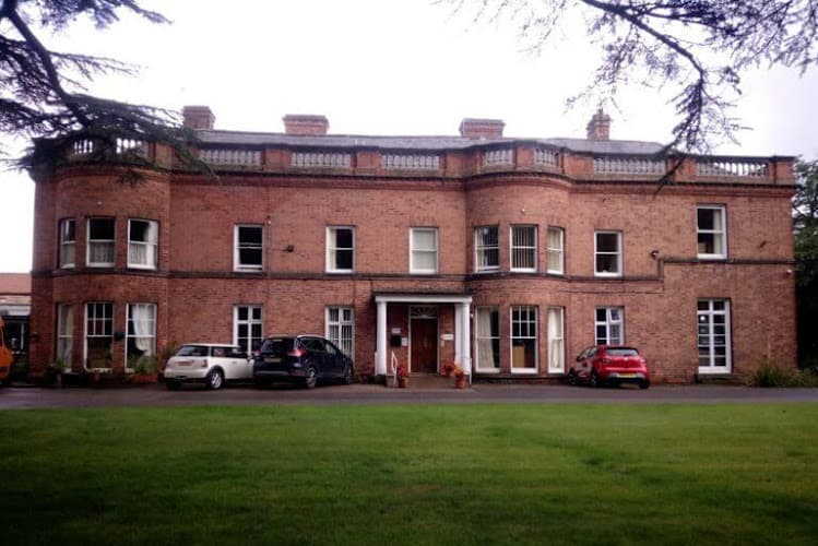 Business listing image