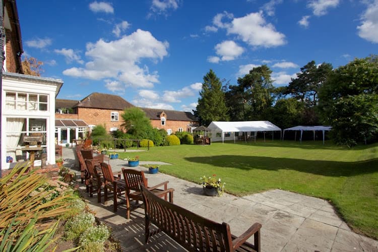 Business listing image