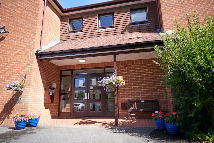 Business listing image