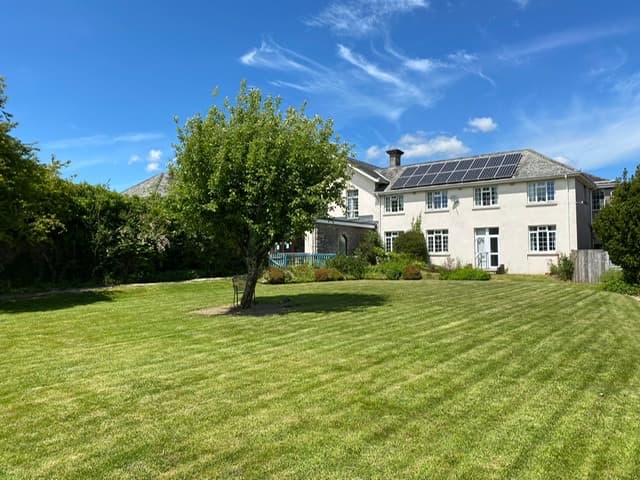 Business listing image