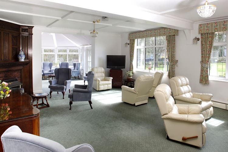 Business listing image