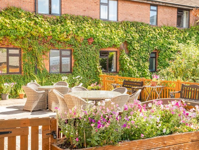 Business listing image