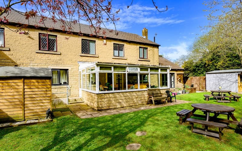 Business listing image