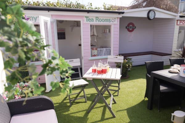 Business listing image