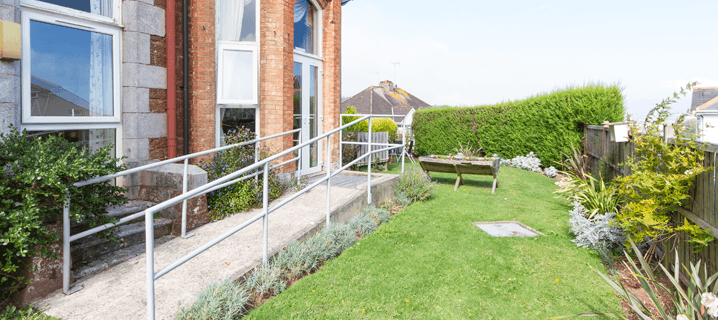 Business listing image