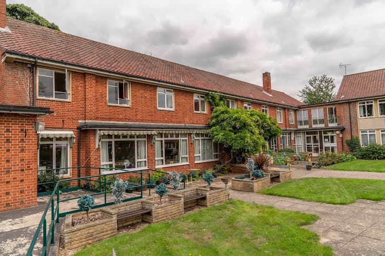 Business listing image