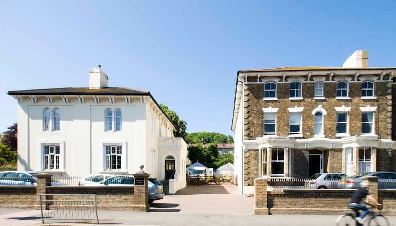 Business listing image