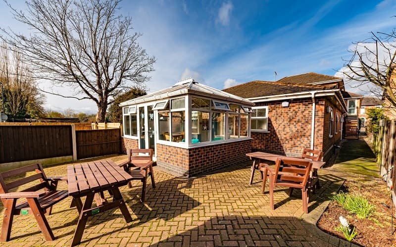 Business listing image