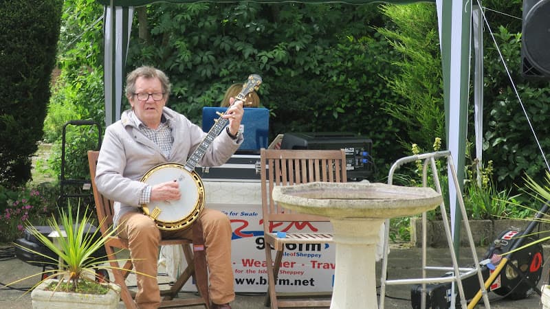 Business listing image