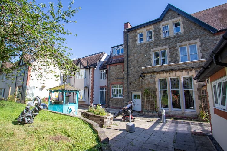 Business listing image