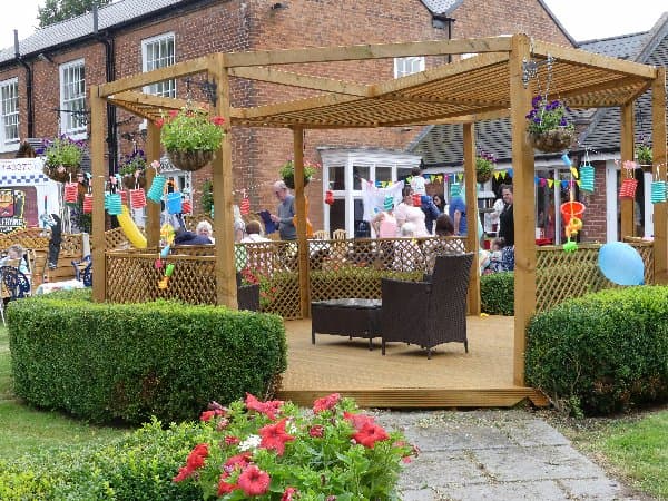 Business listing image