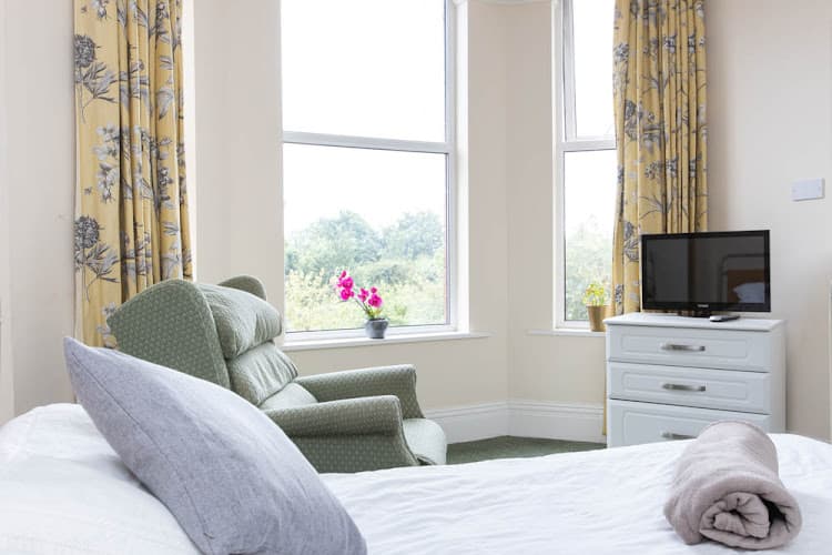 Business listing image