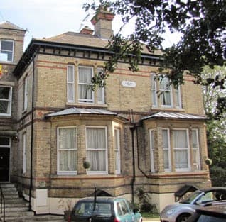 Business listing image