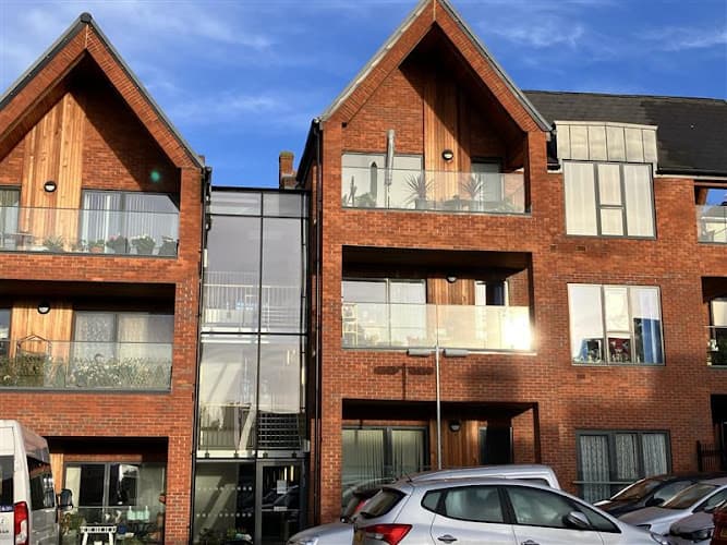 Business listing image