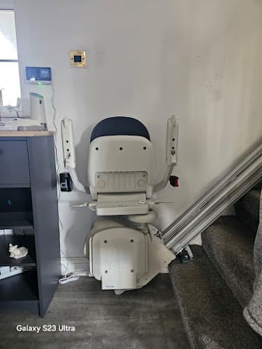 Business listing image